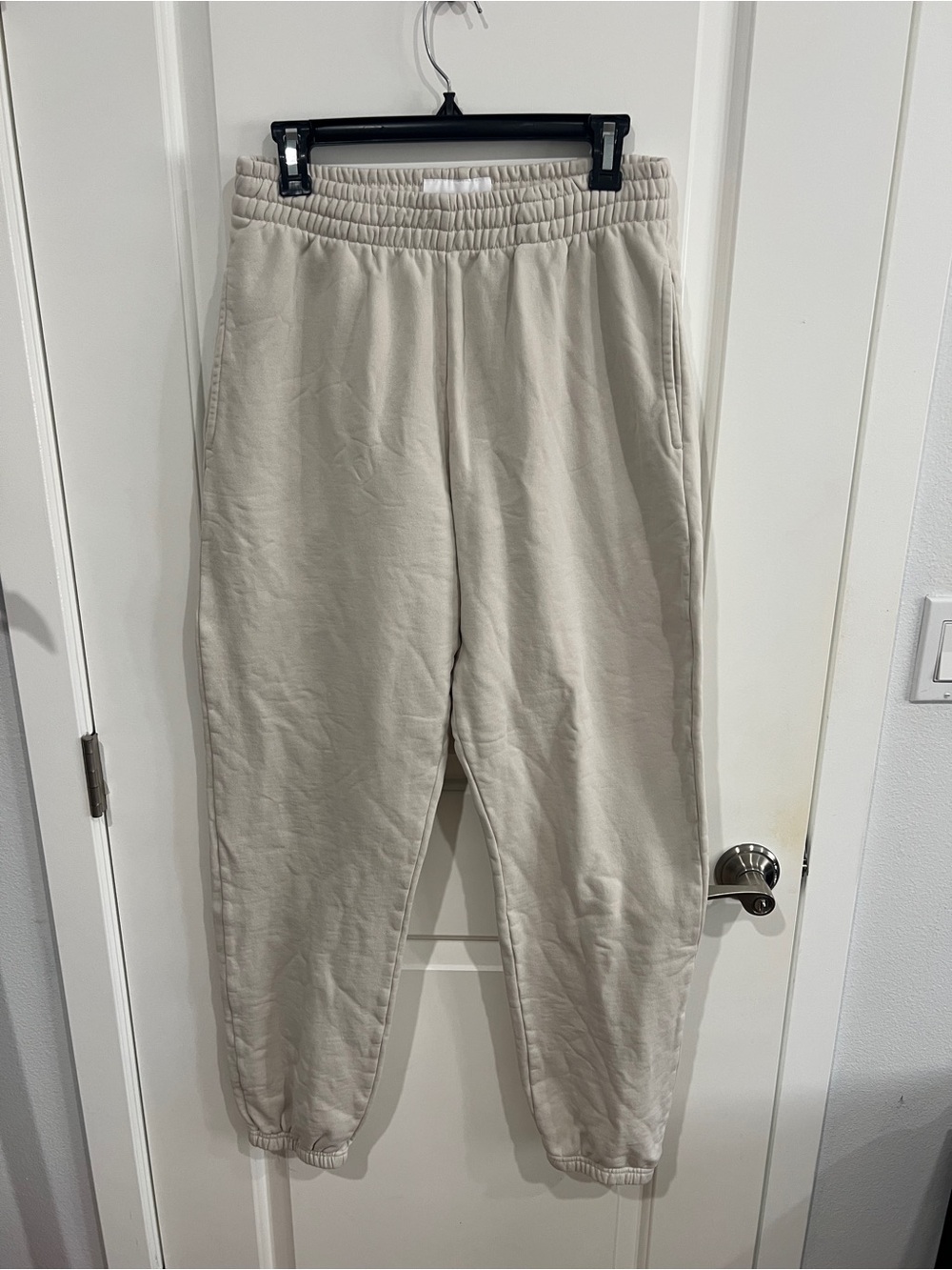 Talentless Sweatpants Cream - sz M